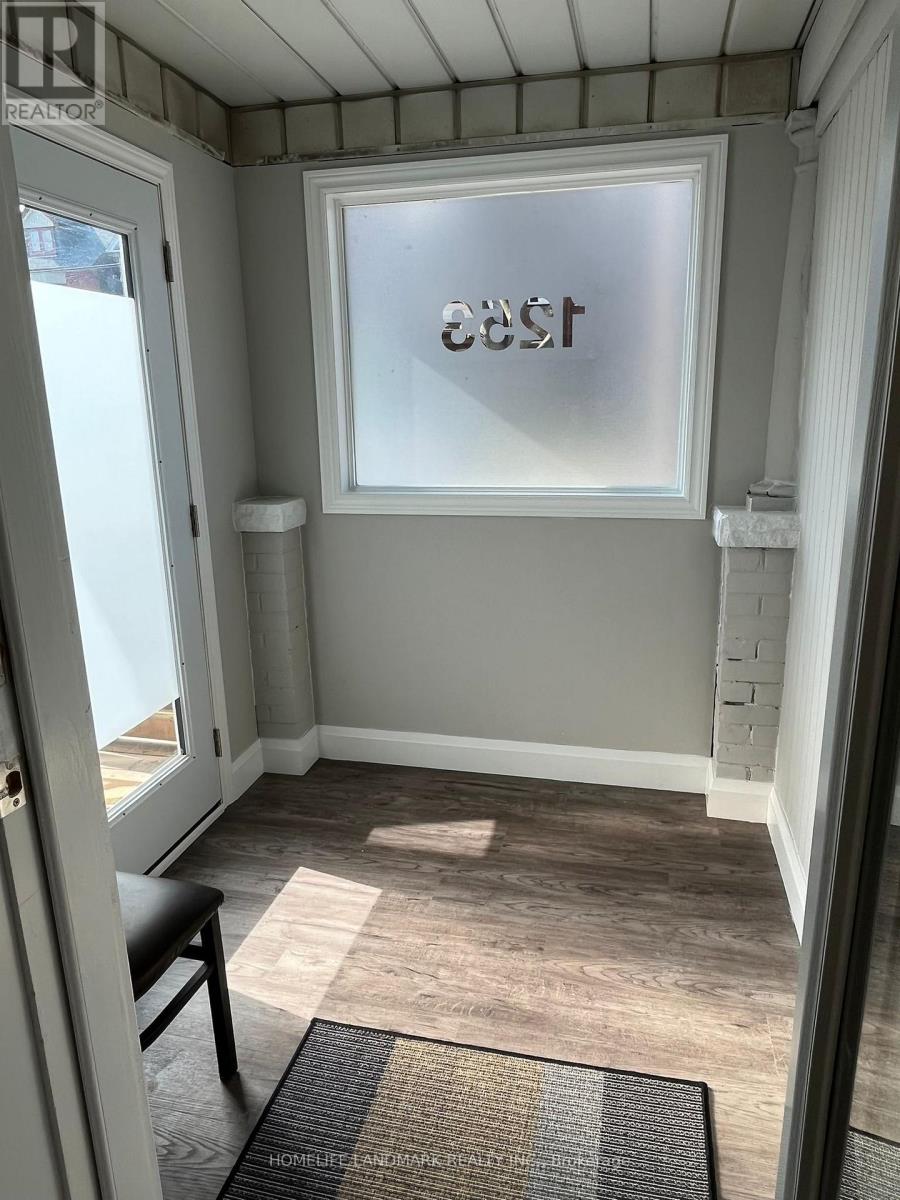 1253 Gerrard Street E, Toronto, Ontario  M4L 1Y5 - Photo 3 - E12951360
