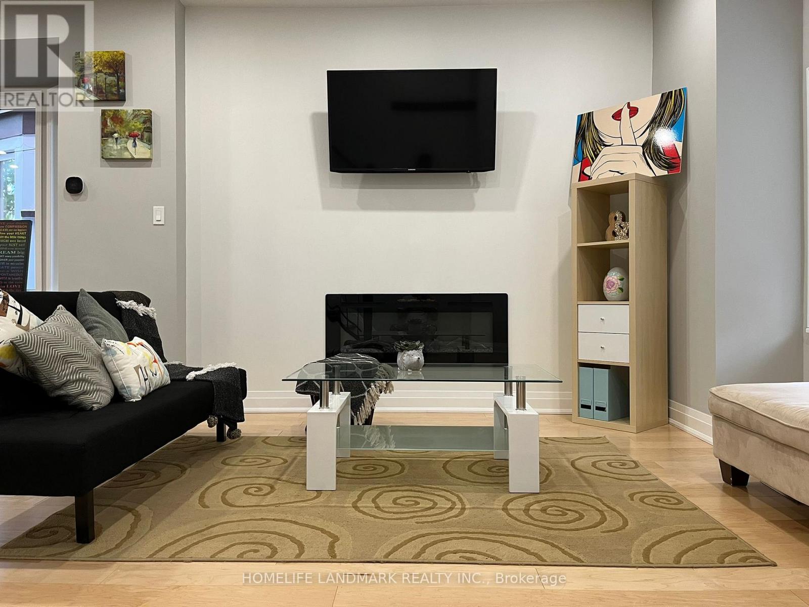 1253 Gerrard Street E, Toronto, Ontario  M4L 1Y5 - Photo 5 - E12951360