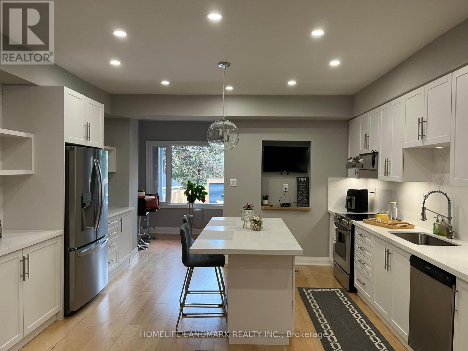 1253 Gerrard Street E, Toronto, Ontario  M4L 1Y5 - Photo 9 - E12951360