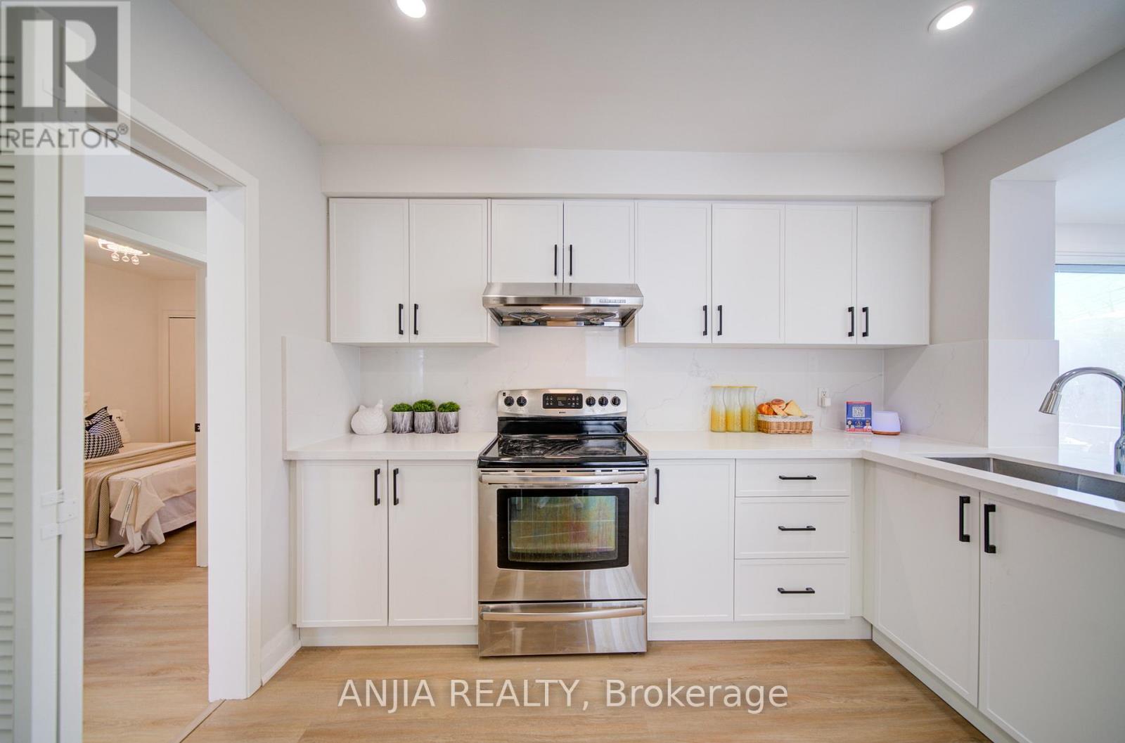 36 Birchard Street, Toronto, Ontario  M1T 1Z2 - Photo 19 - E12951404