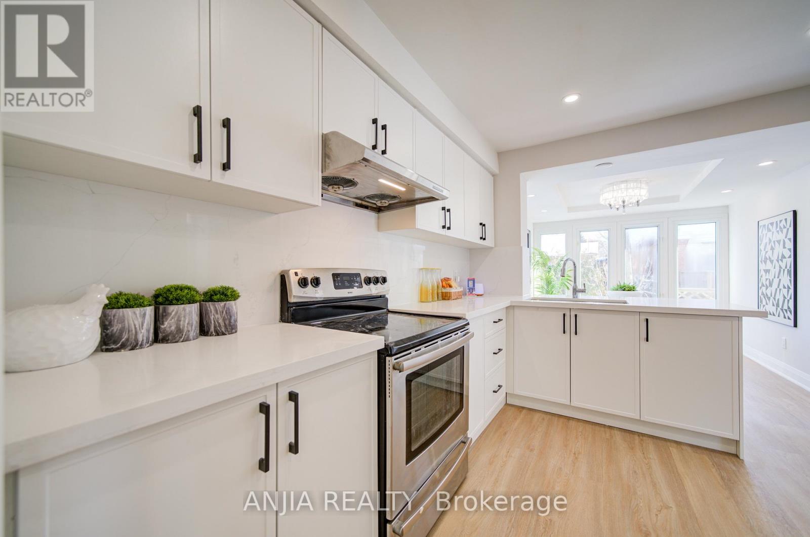 36 Birchard Street, Toronto, Ontario  M1T 1Z2 - Photo 20 - E12951404