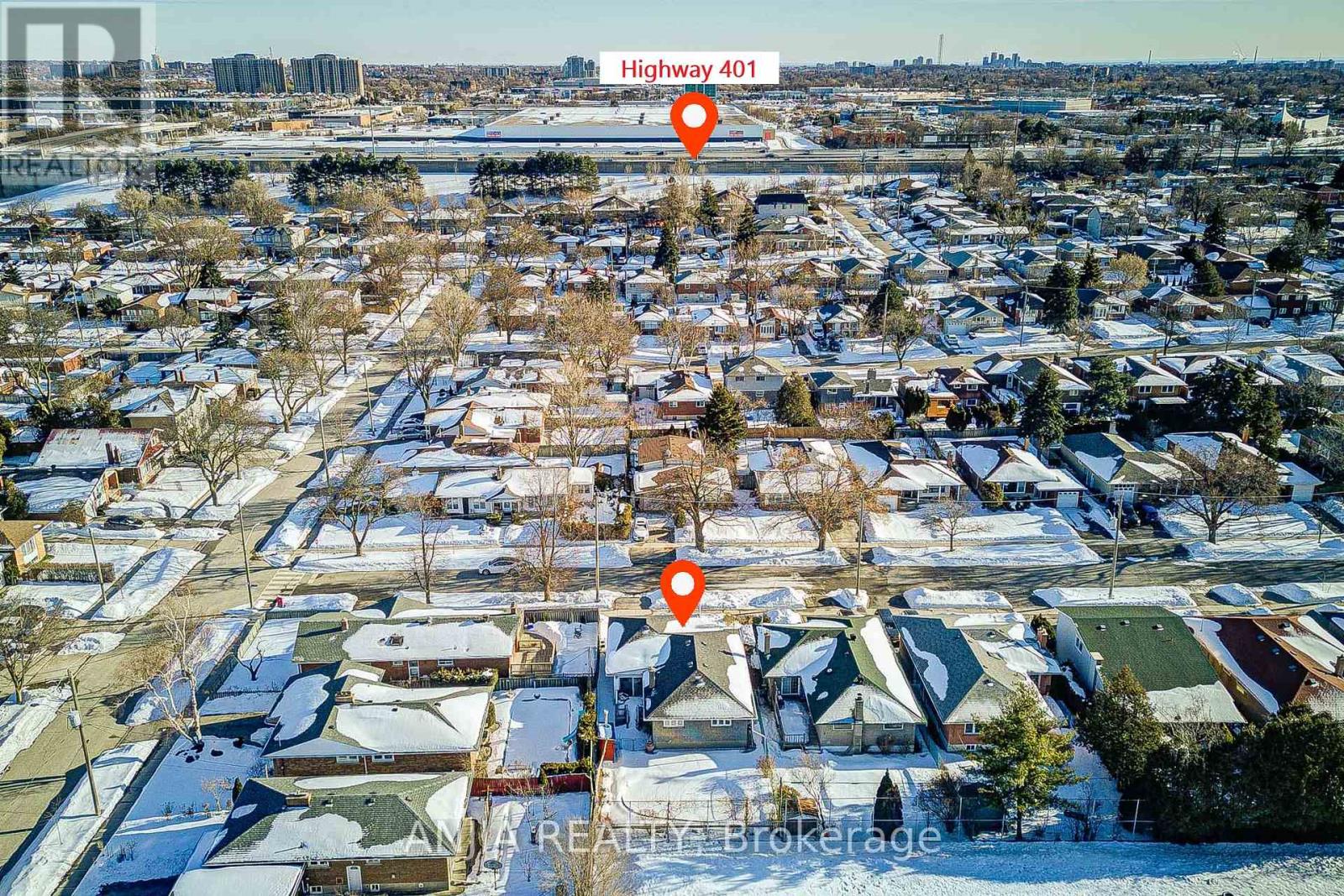 36 Birchard Street, Toronto, Ontario  M1T 1Z2 - Photo 3 - E12951404