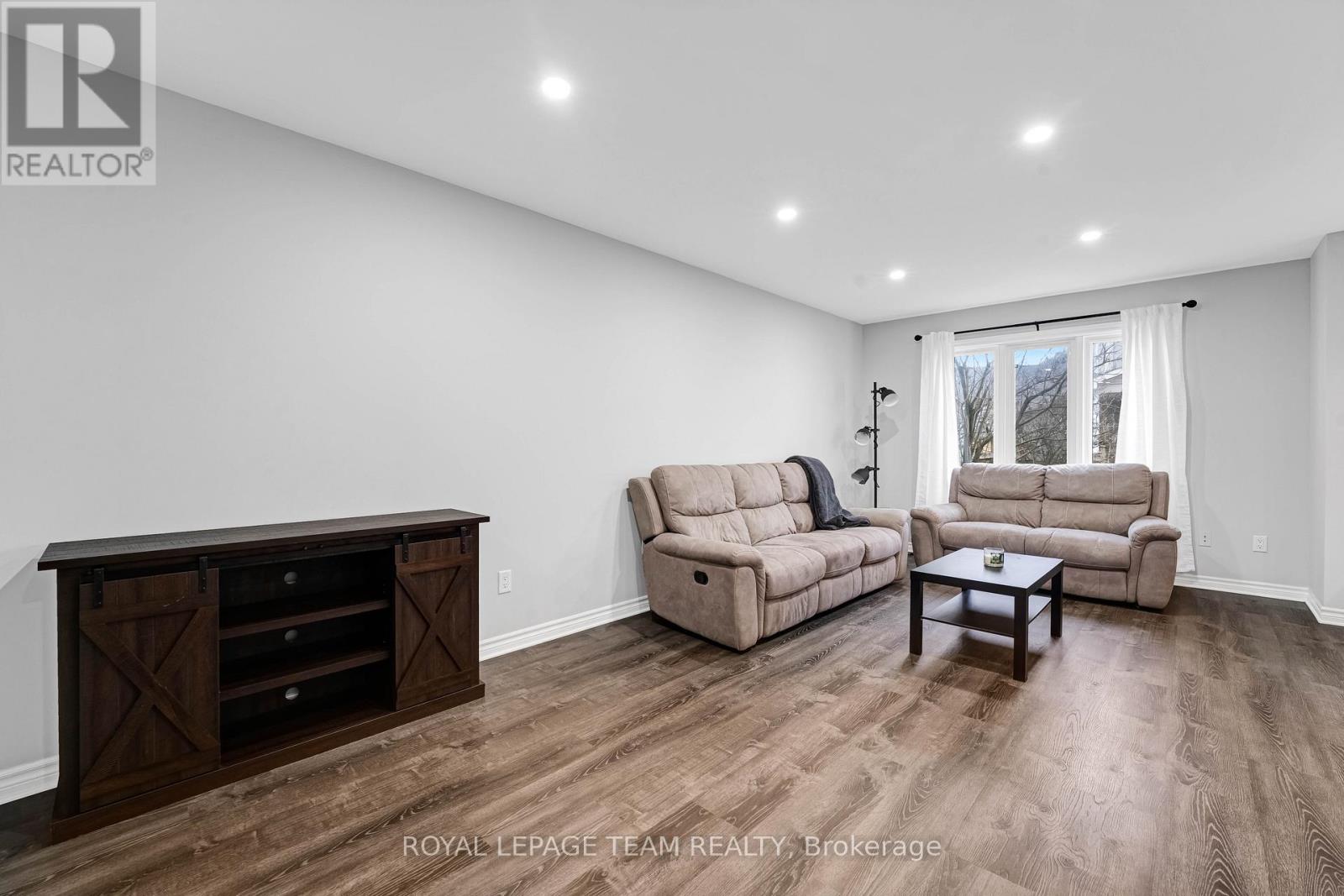 4 John Findlay Terrace, Arnprior, Ontario  K7S 3Z3 - Photo 16 - X12950312