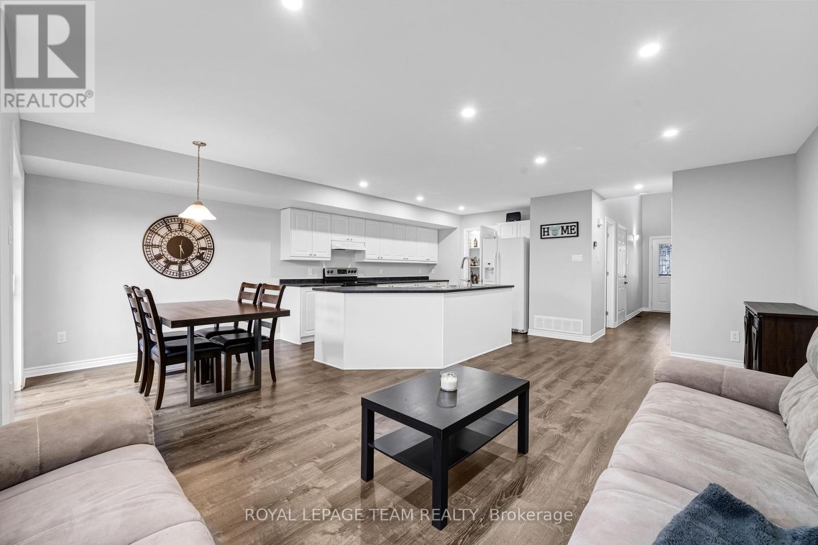 4 John Findlay Terrace, Arnprior, Ontario  K7S 3Z3 - Photo 23 - X12950312