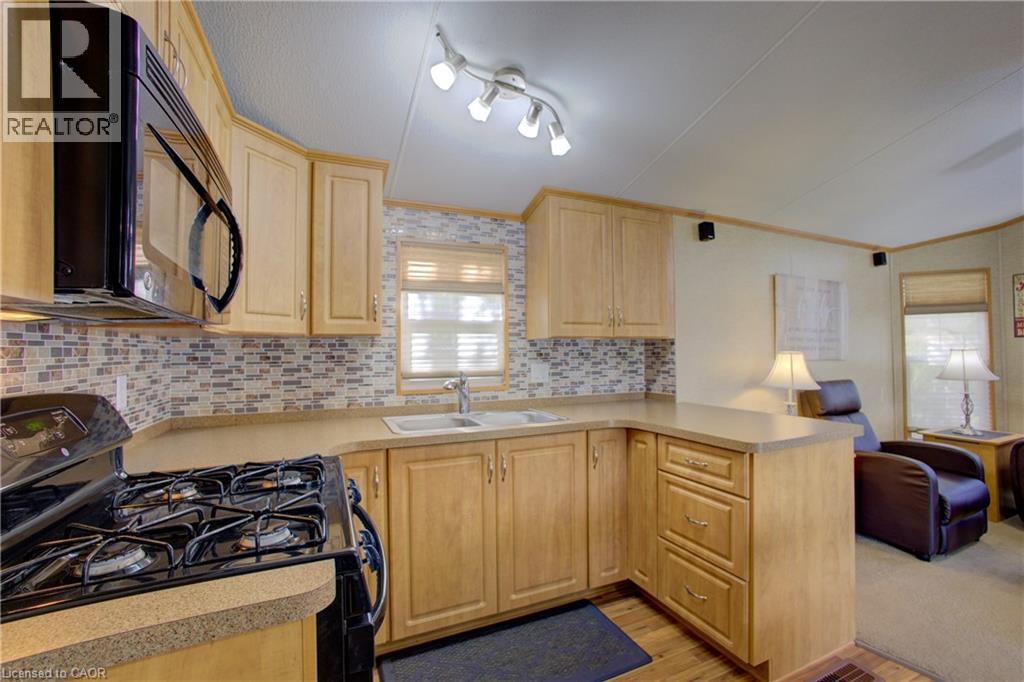 8 Maple, Mount Forest, Ontario  N0G 2L0 - Photo 20 - 40816863