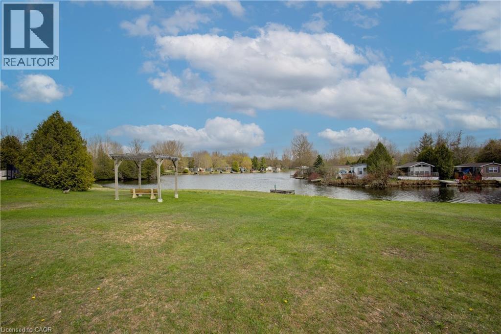 8 Maple, Mount Forest, Ontario  N0G 2L0 - Photo 32 - 40816863