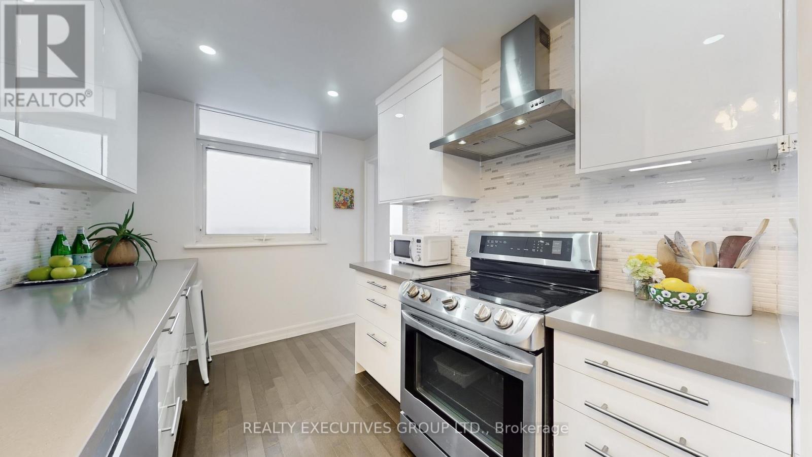 1106 - 7811 Yonge Street, Markham, Ontario  L3T 4S3 - Photo 13 - N12951308