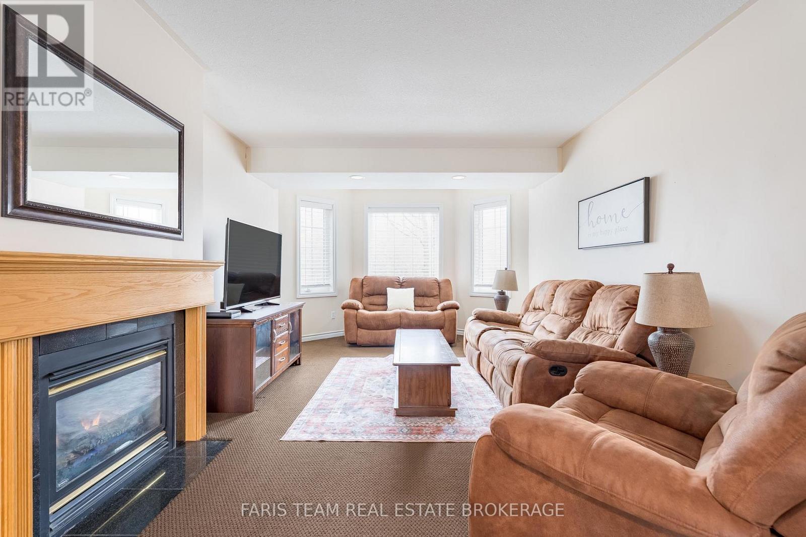 704 Trinity Street, Innisfil, Ontario  L9S 2G8 - Photo 25 - N12951320