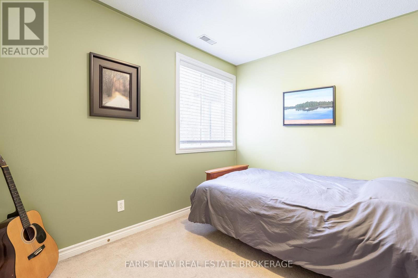 704 Trinity Street, Innisfil, Ontario  L9S 2G8 - Photo 30 - N12951320