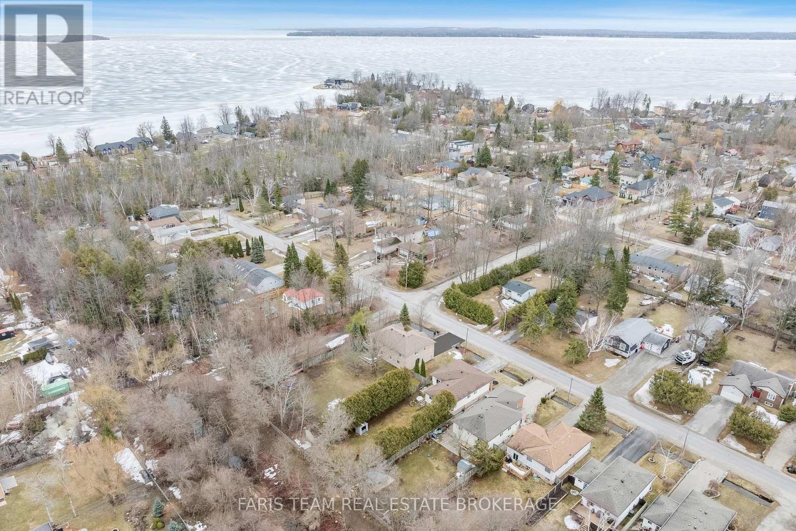 704 Trinity Street, Innisfil, Ontario  L9S 2G8 - Photo 42 - N12951320