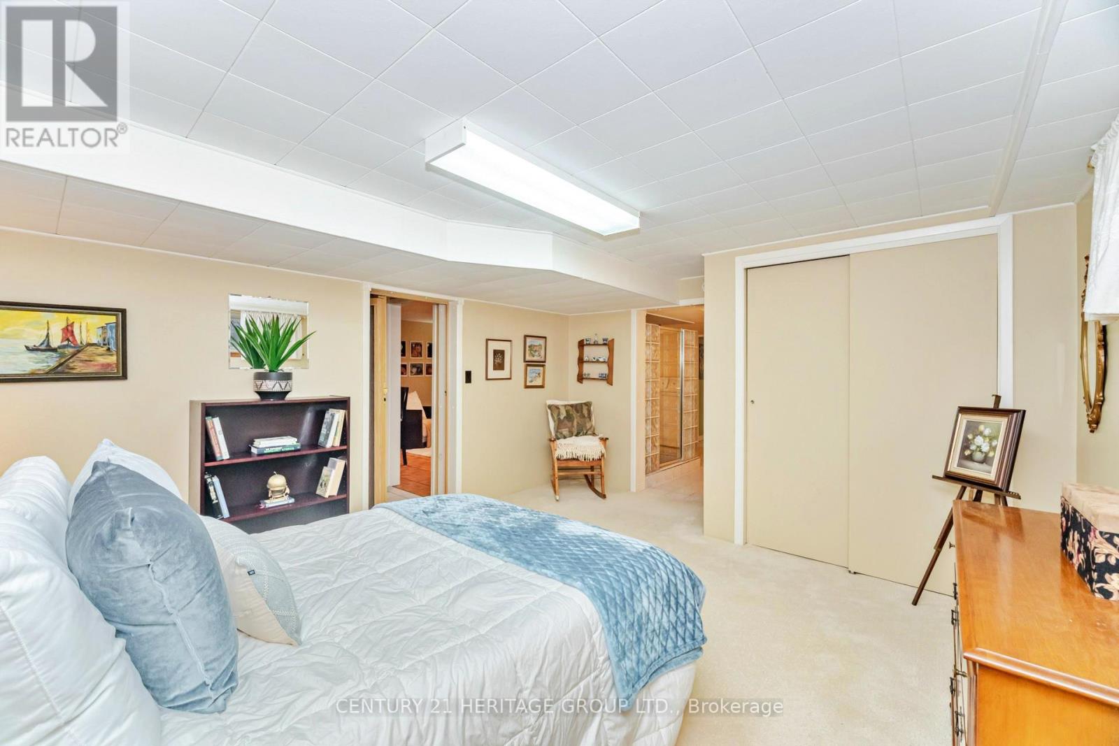 22 Poplar Drive, Richmond Hill, Ontario  L4E 2X6 - Photo 40 - N12951334