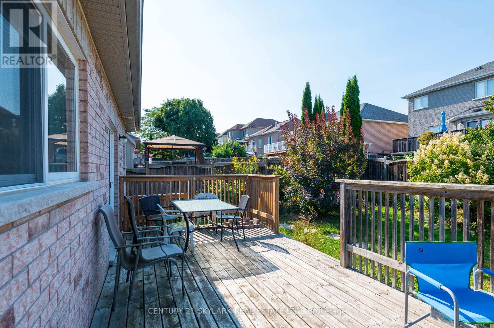 40 Highland Terrace, Bradford West Gwillimbury, Ontario  L3Z 3E8 - Photo 21 - N12951408