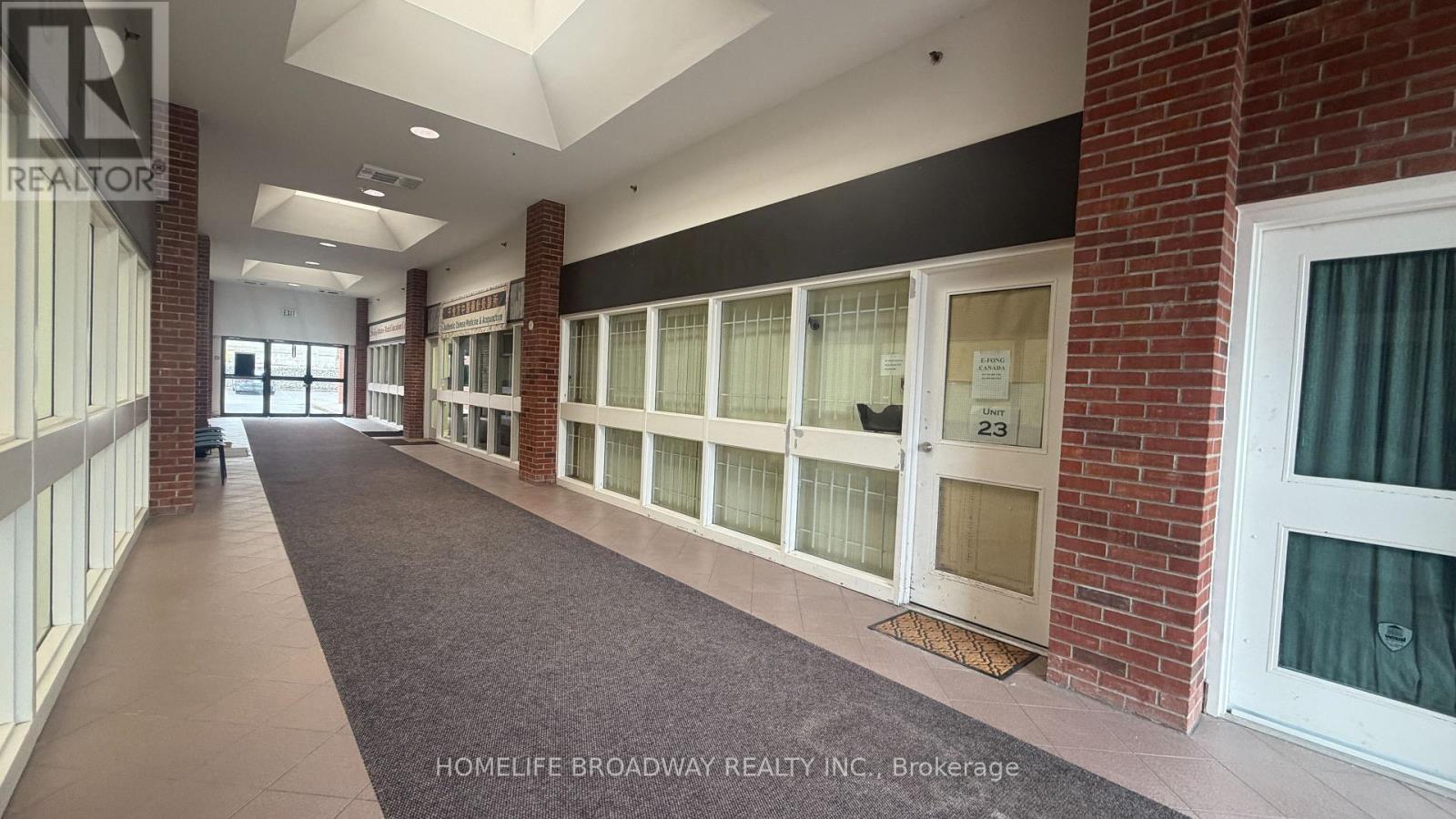 23 - 505 Hood Road, Markham, Ontario  L3R 5V6 - Photo 2 - N12951416