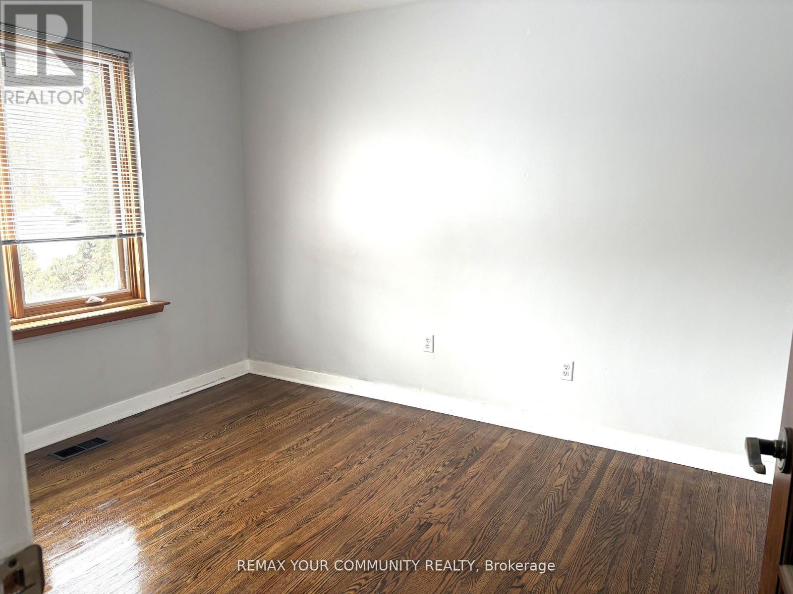 24 Lancer Drive, Vaughan, Ontario  L6A 1E1 - Photo 10 - N12951420