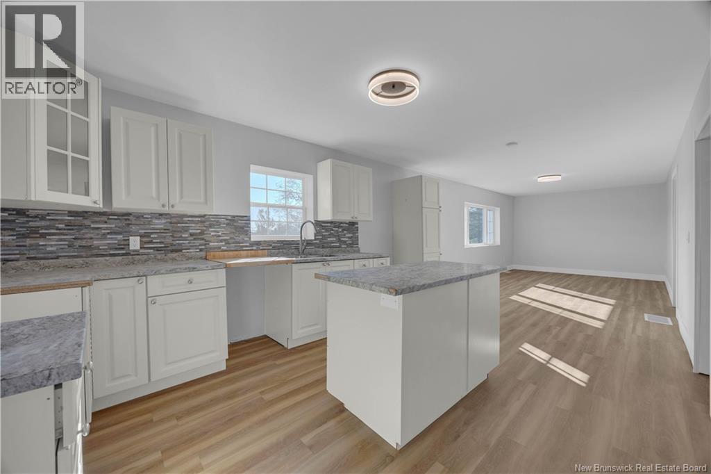 338 Route 176, Pennfield, New Brunswick  E5H 2L6 - Photo 11 - NB136409