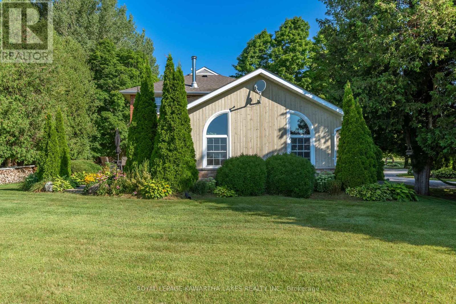 890 Woodville Road, Kawartha Lakes, Ontario  K0M 2T0 - Photo 5 - X12951698