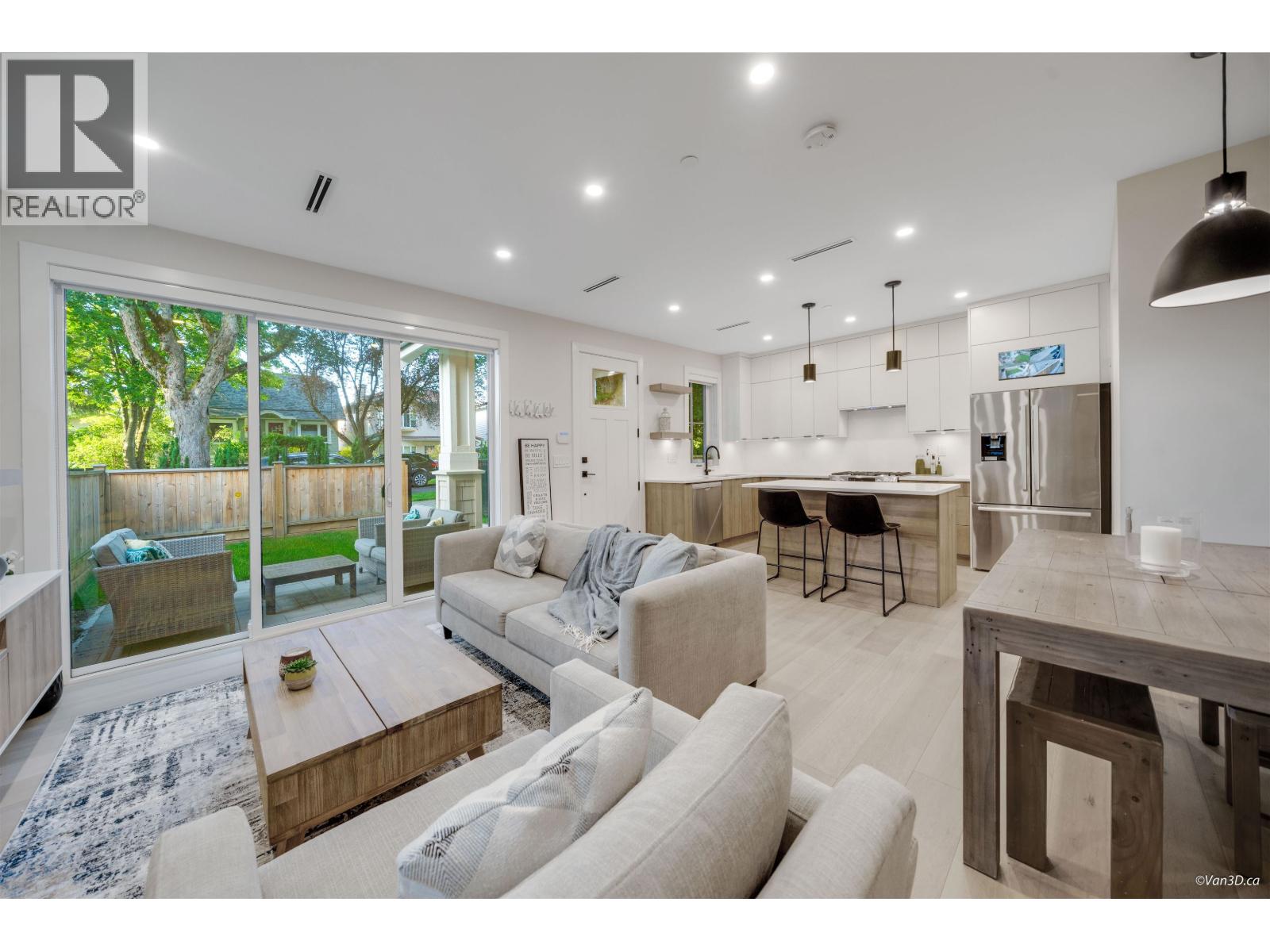 2558 William Street, Vancouver, British Columbia  V5K 2Y4 - Photo 3 - R3105994