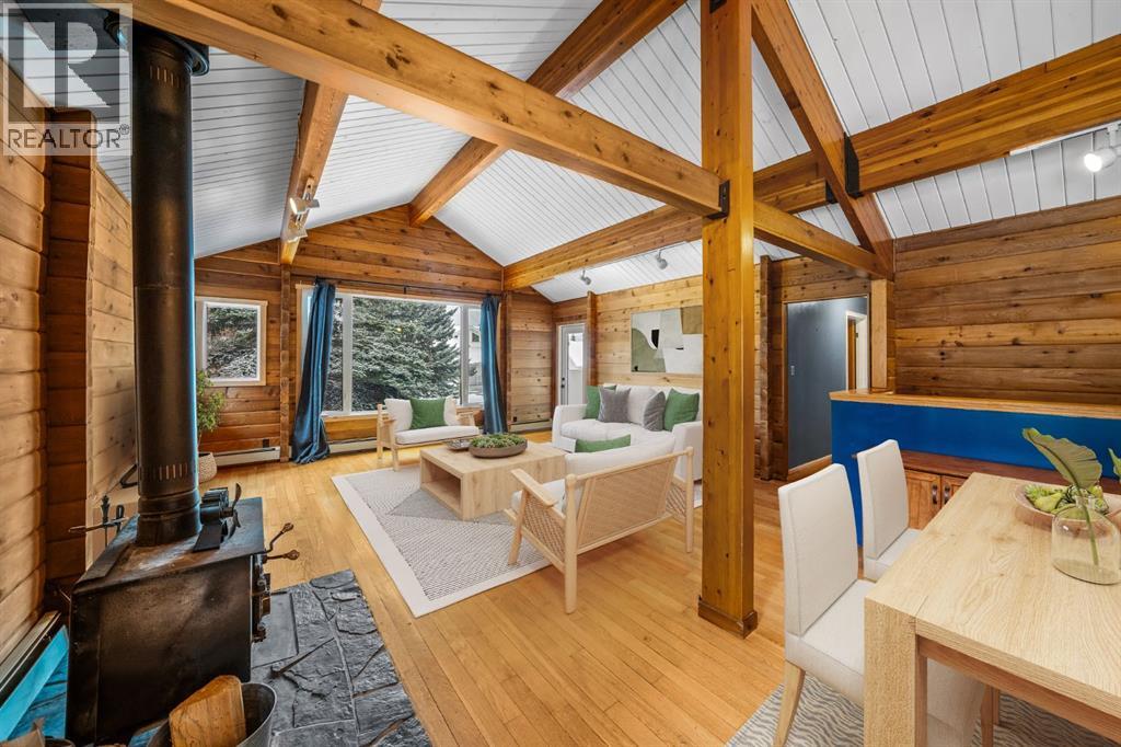 327 Silvertip Close, Canmore, Alberta  T1W 1B6 - Photo 3 - A2290030