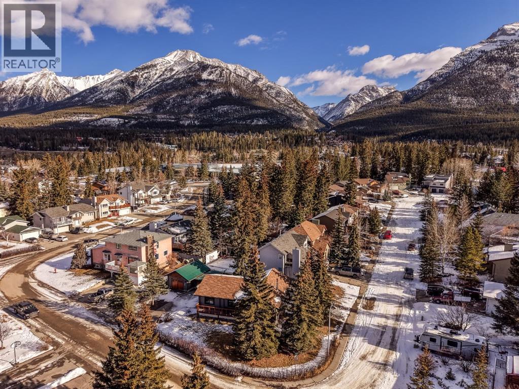 327 Silvertip Close, Canmore, Alberta  T1W 1B6 - Photo 38 - A2290030