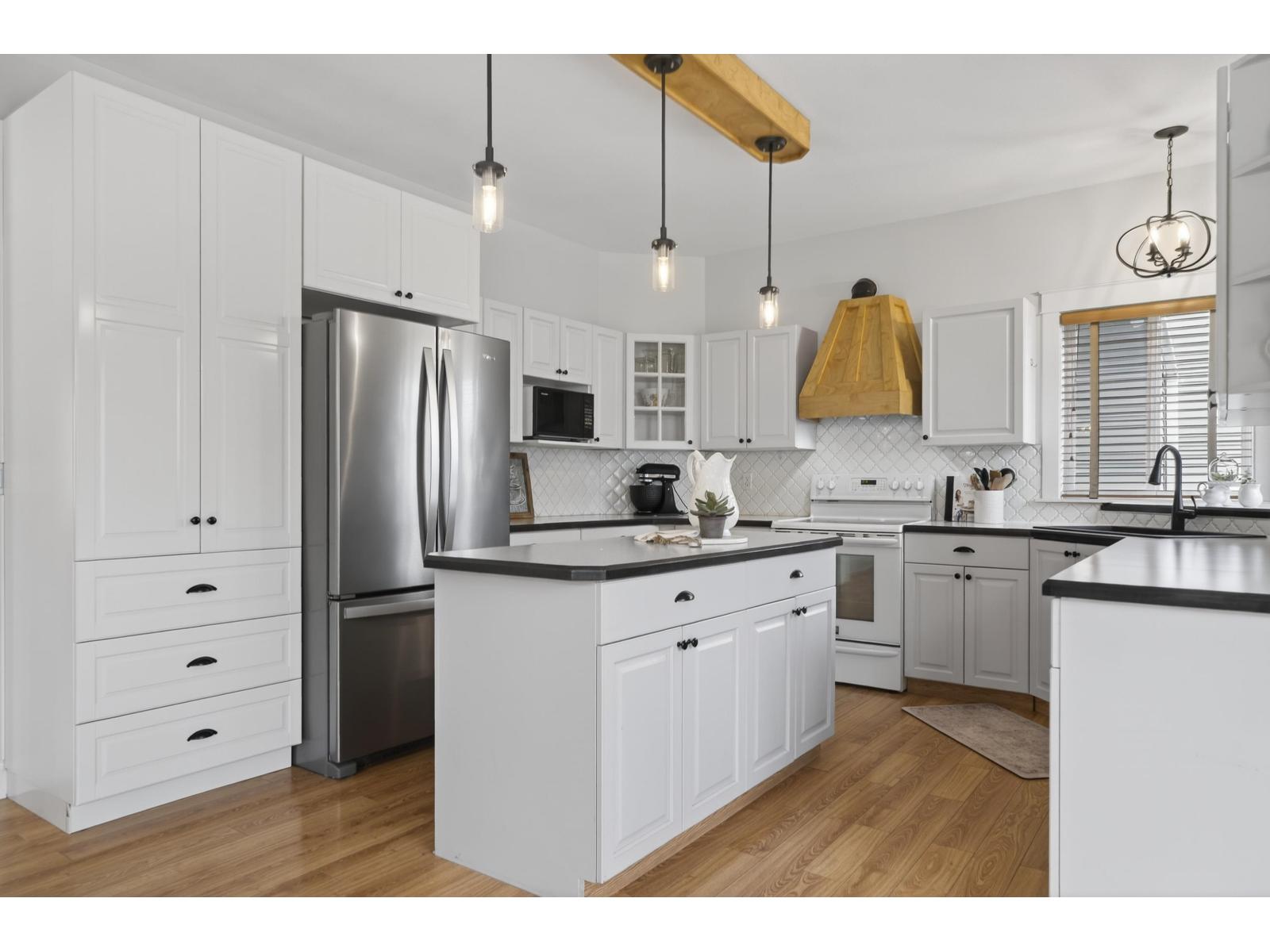 46402 Chester Drive, Sardis South, Chilliwack, British Columbia  V2R 5N4 - Photo 13 - R3102815