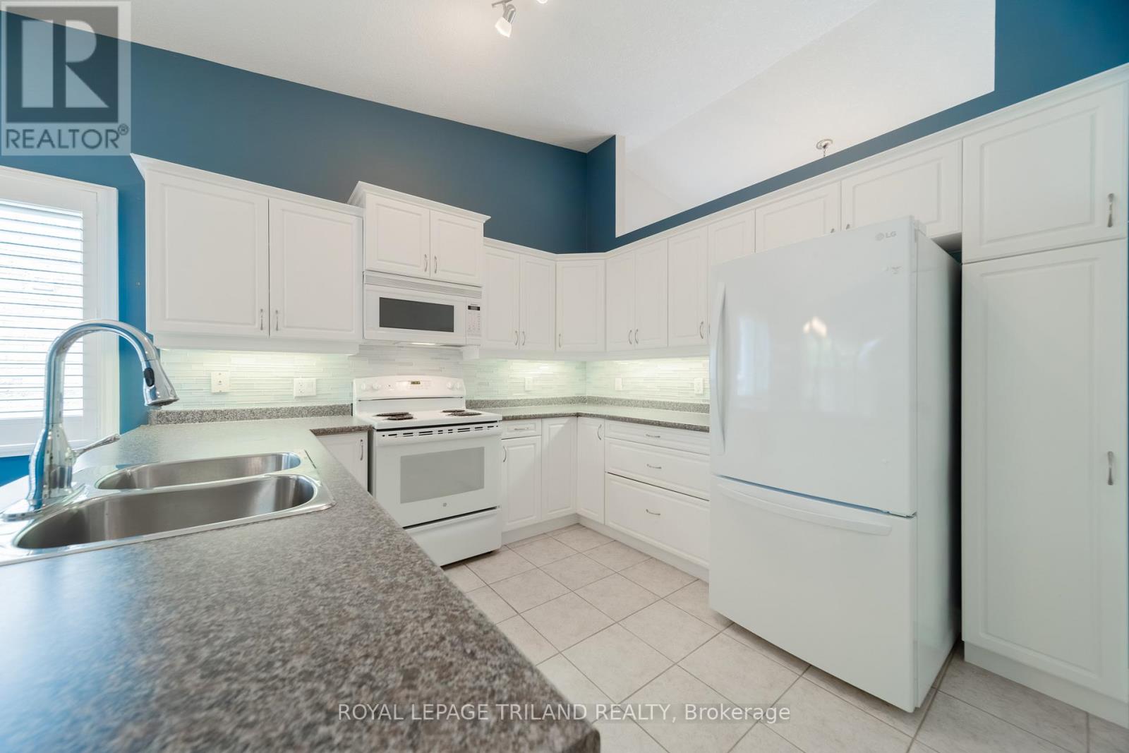 58 - 572 Thistlewood Drive, London North, Ontario  N5X 4N7 - Photo 18 - X12951566