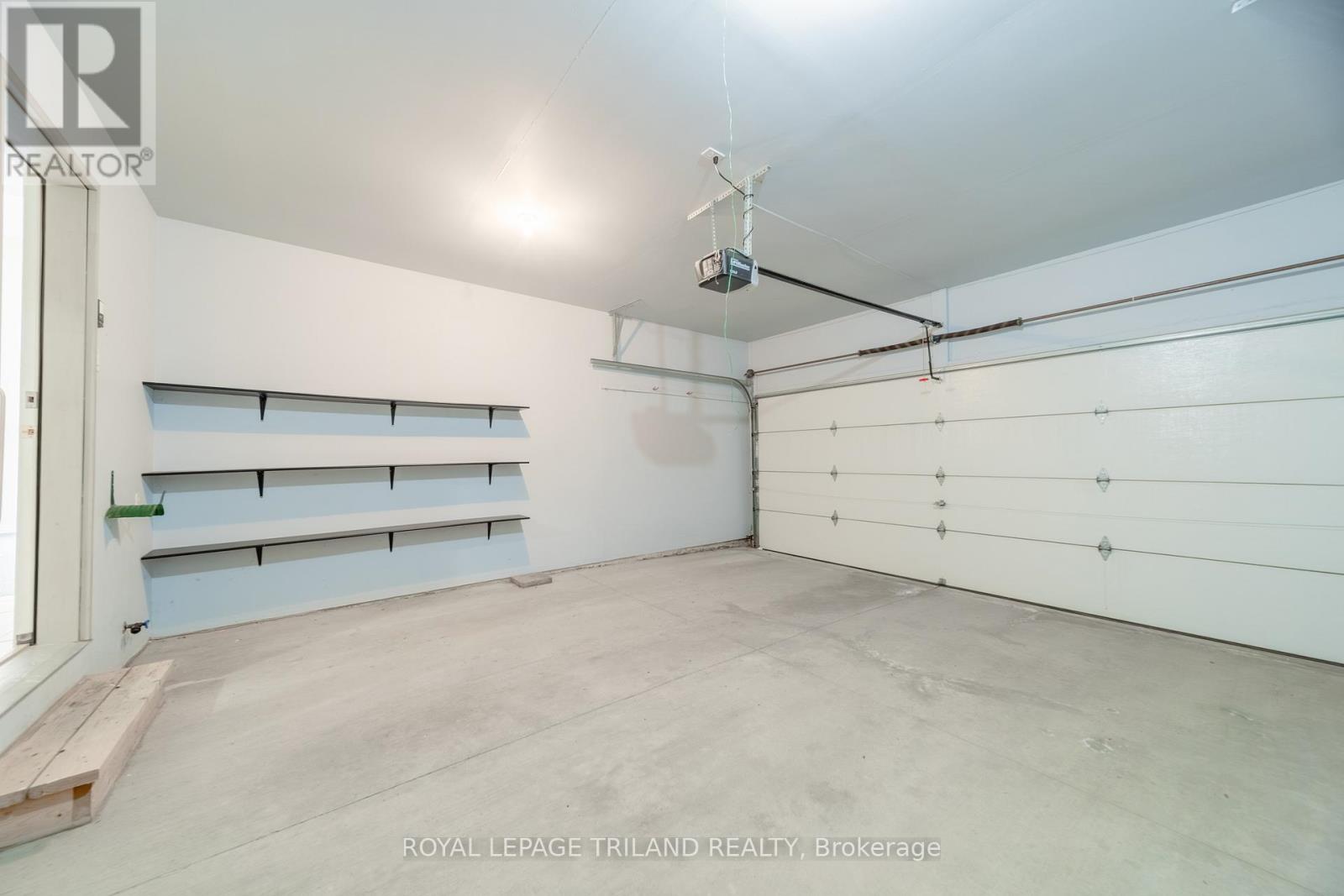 58 - 572 Thistlewood Drive, London North, Ontario  N5X 4N7 - Photo 44 - X12951566