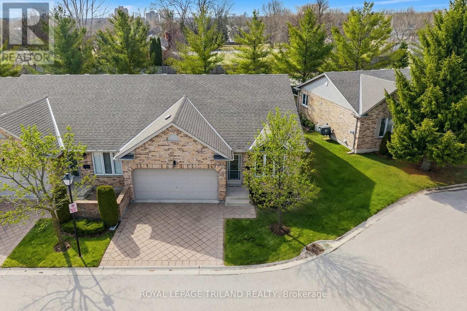 58 - 572 Thistlewood Drive, London North, Ontario  N5X 4N7 - Photo 9 - X12951566