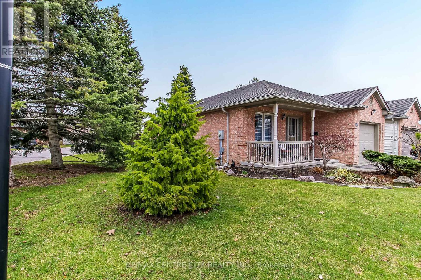 39 - 145 North Centre Road, London North, Ontario  N5X 4C7 - Photo 2 - X12951620