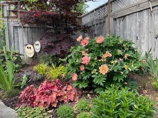 39 - 145 North Centre Road, London North, Ontario  N5X 4C7 - Photo 40 - X12951620