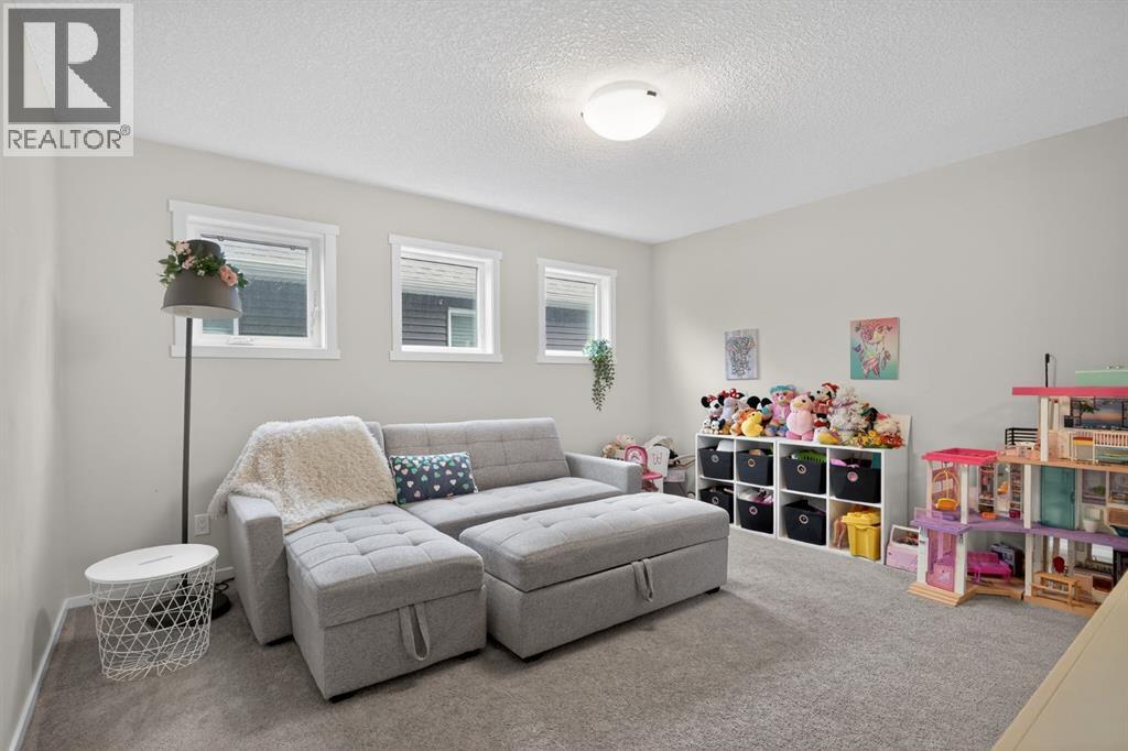 37 Kingsbury Close Se, Airdrie, Alberta  T4A 0R3 - Photo 29 - A2296020