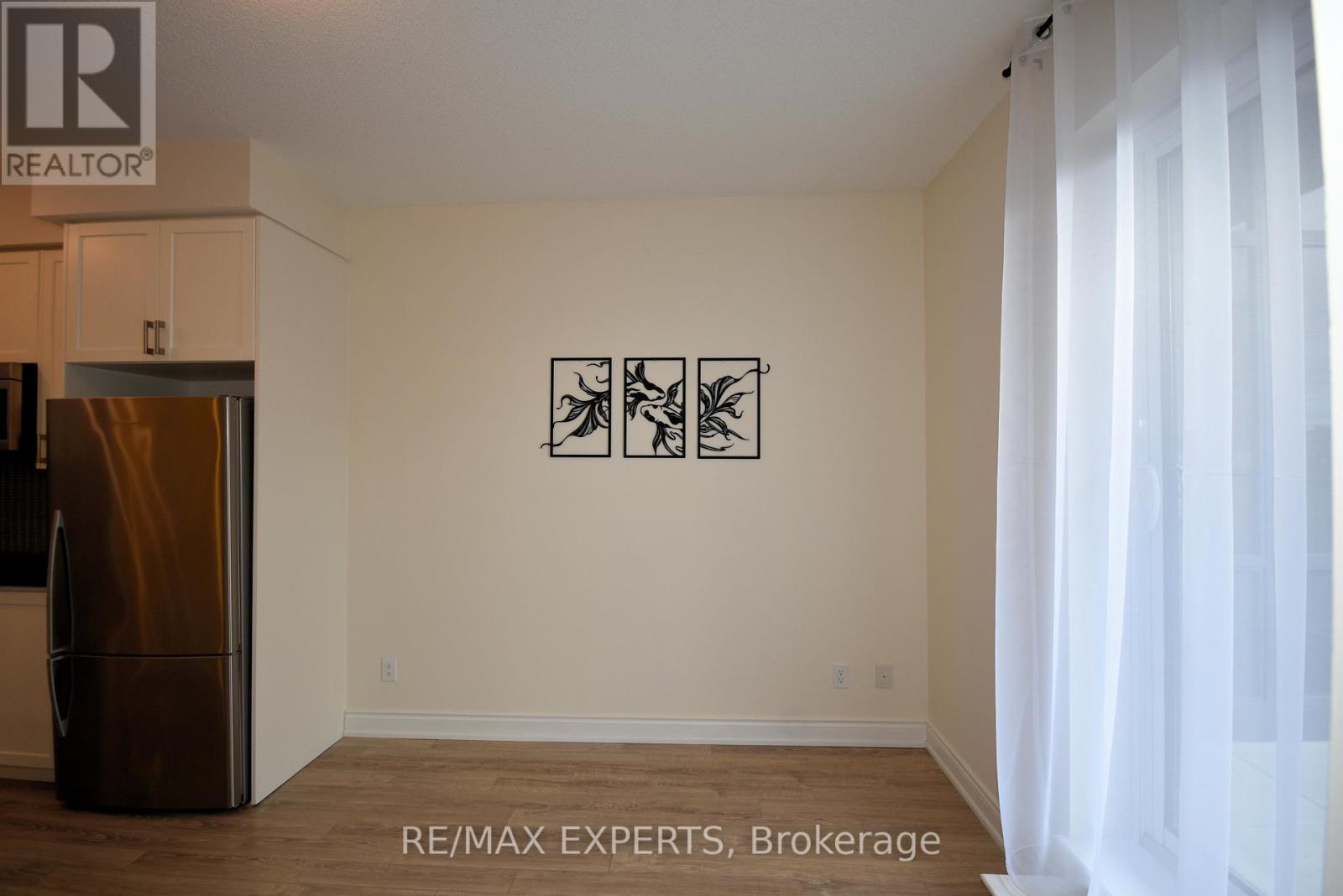 203 - 9090 Yonge Street, Richmond Hill, Ontario  L4C 0Z1 - Photo 10 - N12950112