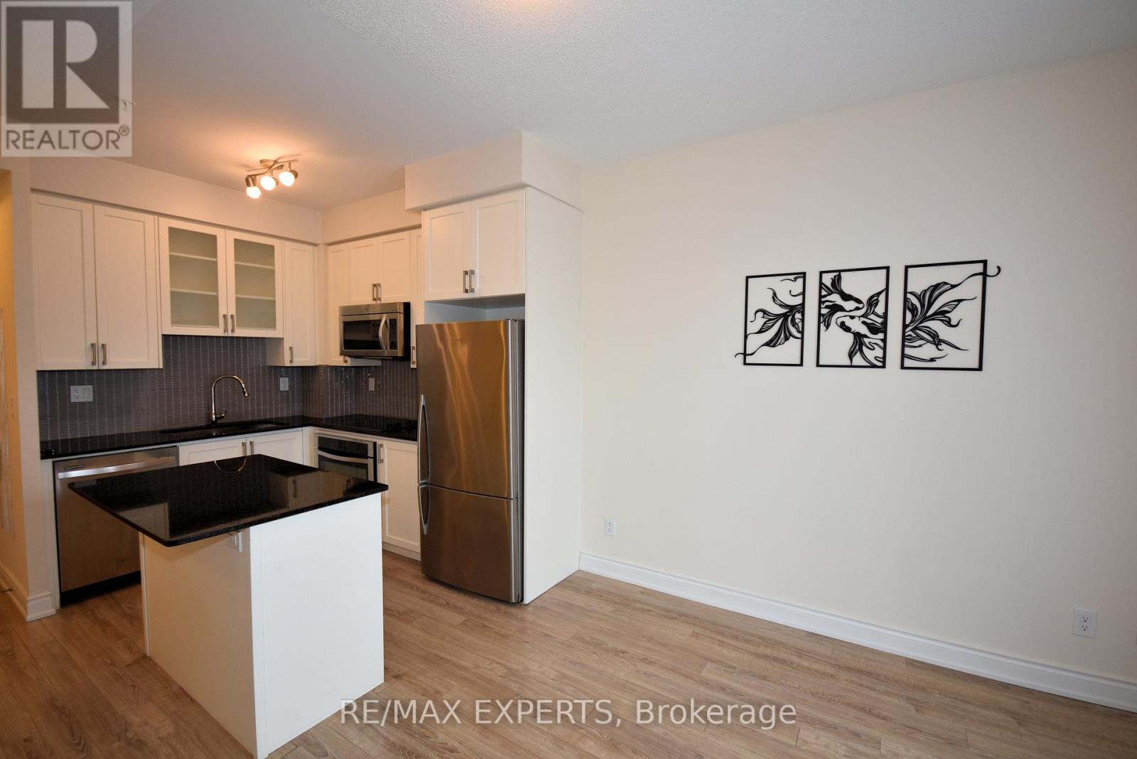 203 - 9090 Yonge Street, Richmond Hill, Ontario  L4C 0Z1 - Photo 12 - N12950112