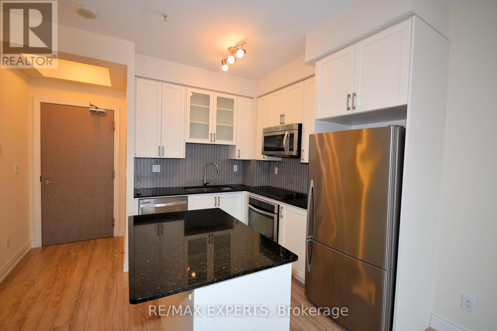 203 - 9090 Yonge Street, Richmond Hill, Ontario  L4C 0Z1 - Photo 15 - N12950112