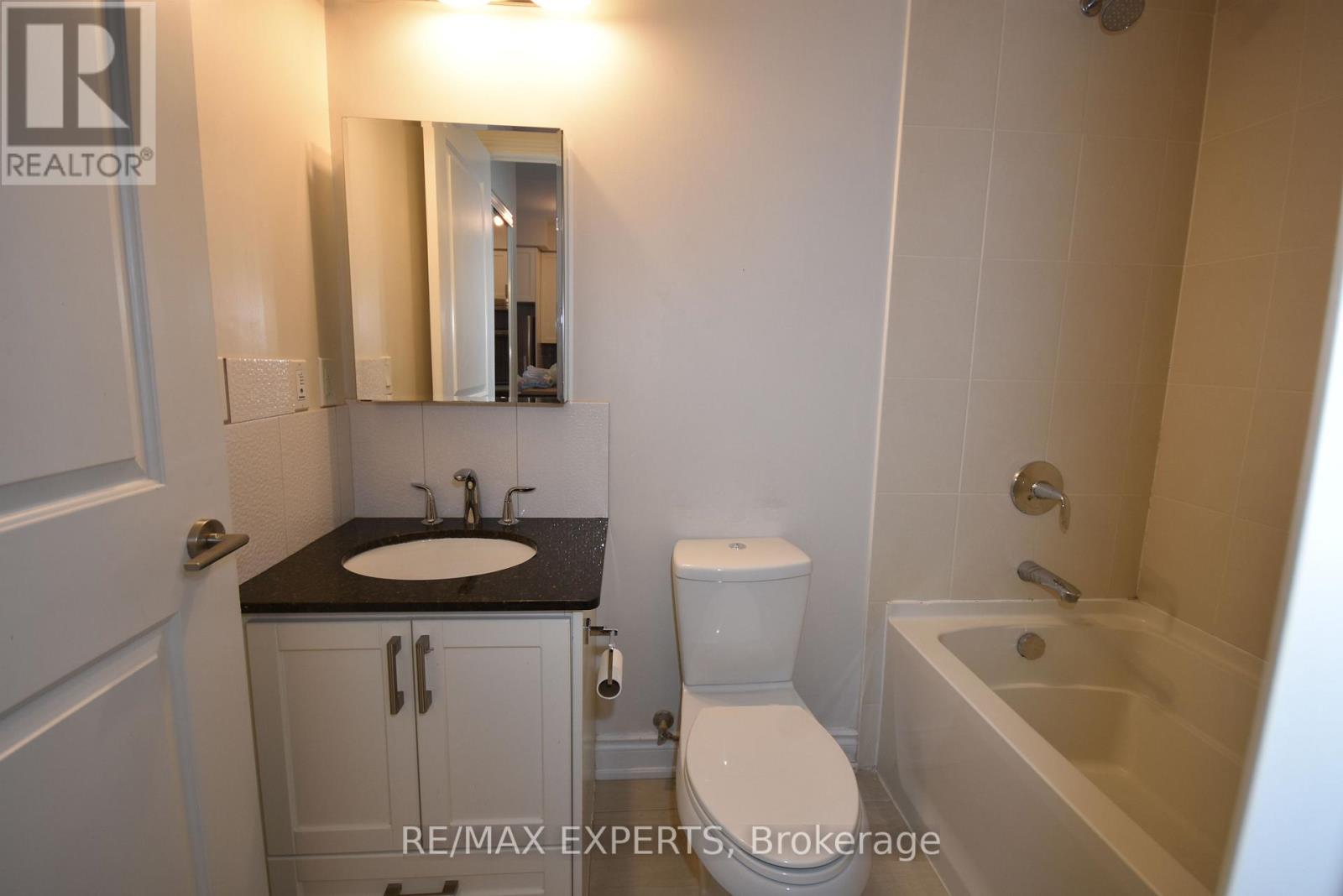 203 - 9090 Yonge Street, Richmond Hill, Ontario  L4C 0Z1 - Photo 20 - N12950112