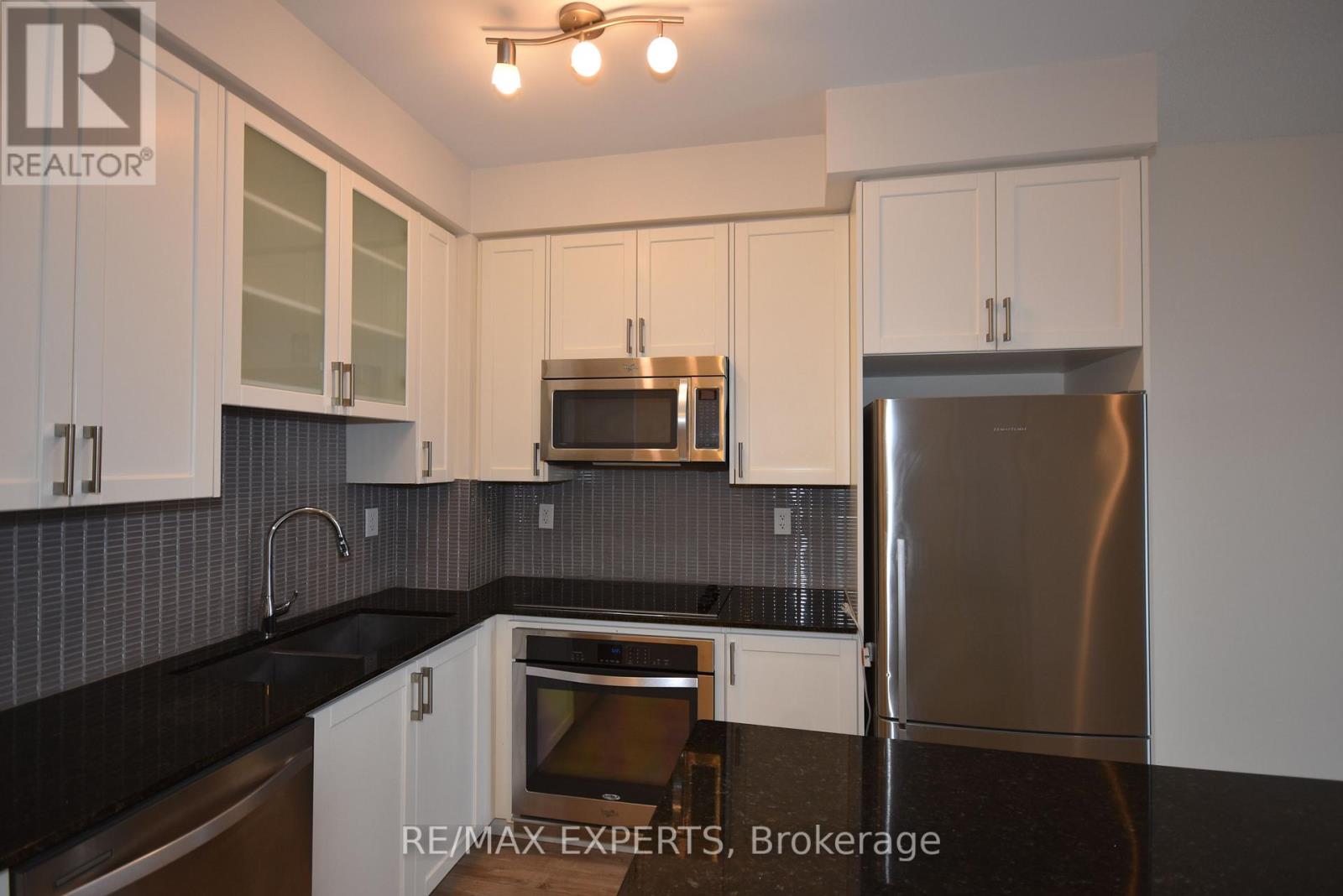 203 - 9090 Yonge Street, Richmond Hill, Ontario  L4C 0Z1 - Photo 13 - N12950112