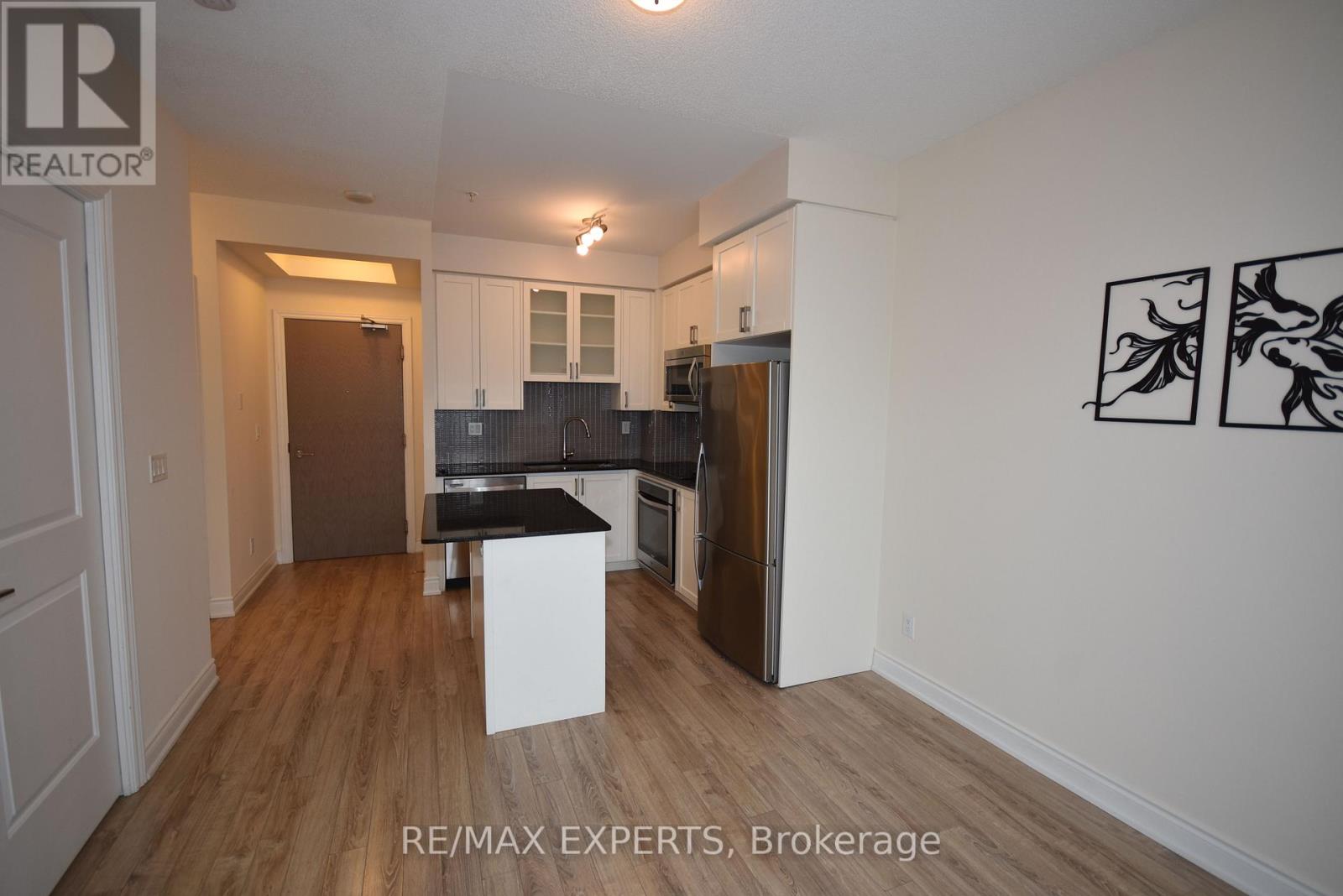 203 - 9090 Yonge Street, Richmond Hill, Ontario  L4C 0Z1 - Photo 8 - N12950112