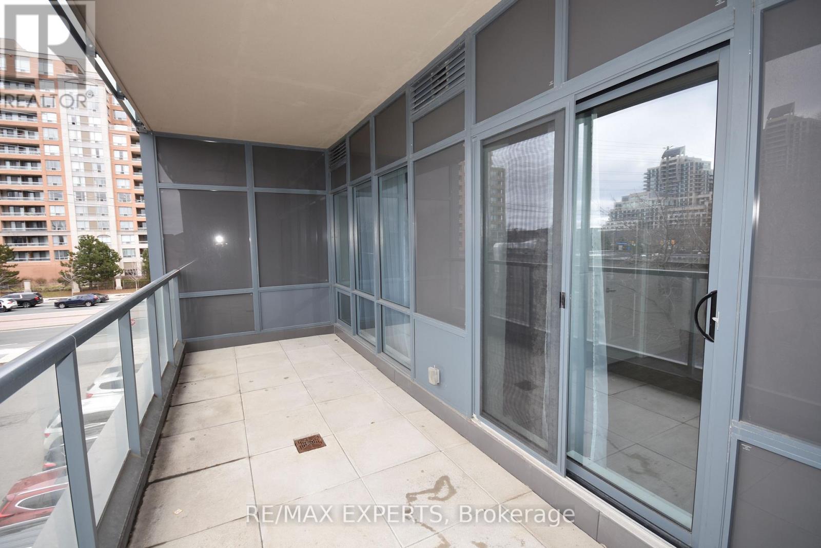 203 - 9090 Yonge Street, Richmond Hill, Ontario  L4C 0Z1 - Photo 22 - N12950112