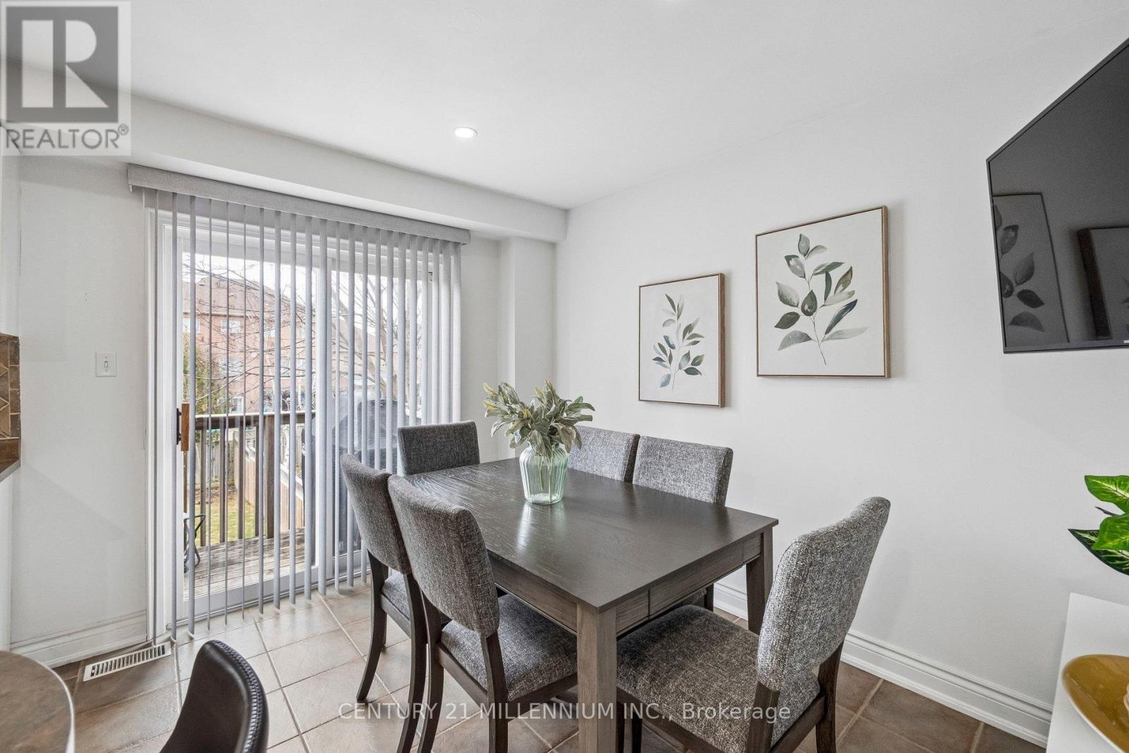 90 Baywell Crescent, Aurora, Ontario  L4G 7N4 - Photo 20 - N12951128