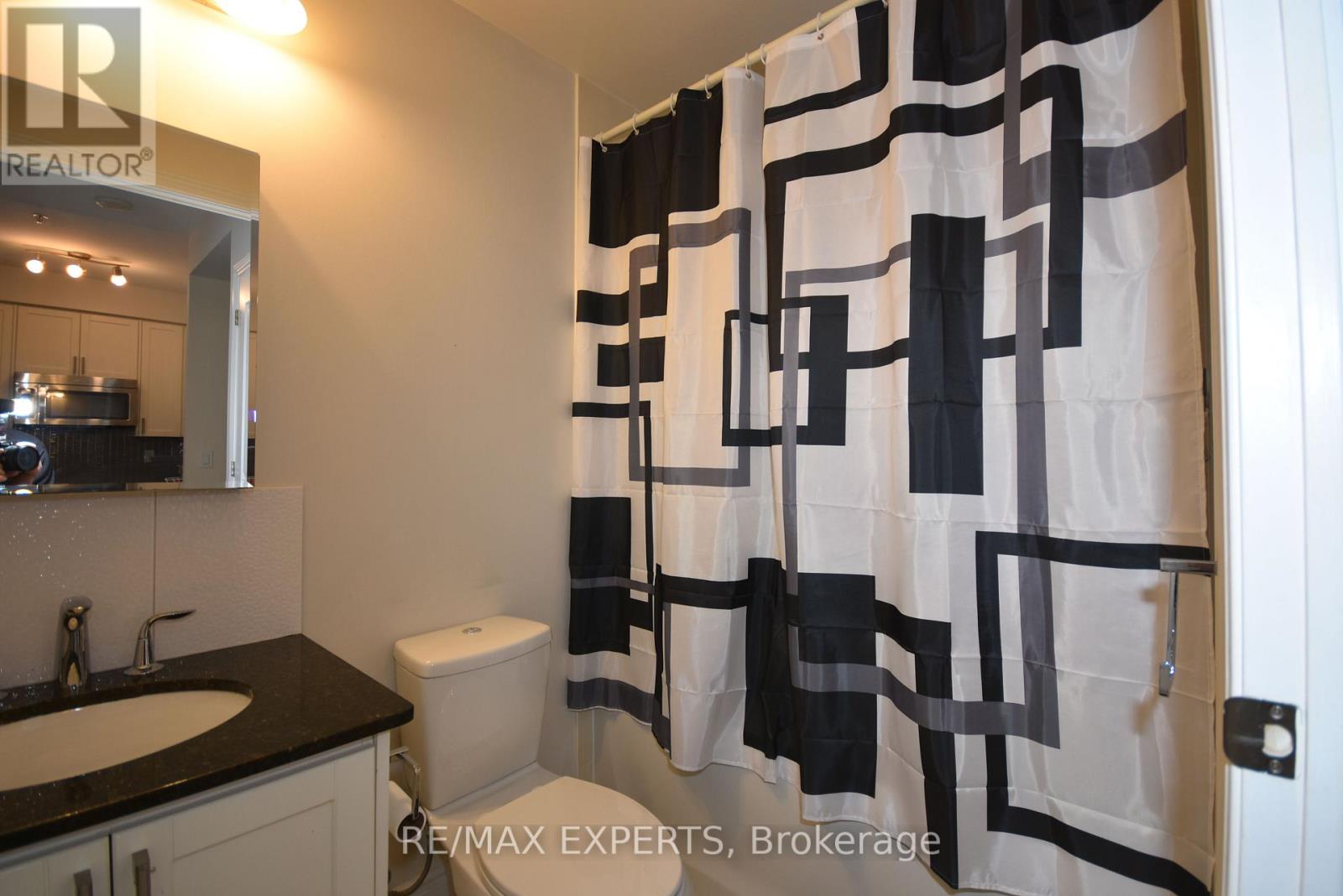 203 - 9090 Yonge Street, Richmond Hill, Ontario  L4C 0Z1 - Photo 19 - N12950112