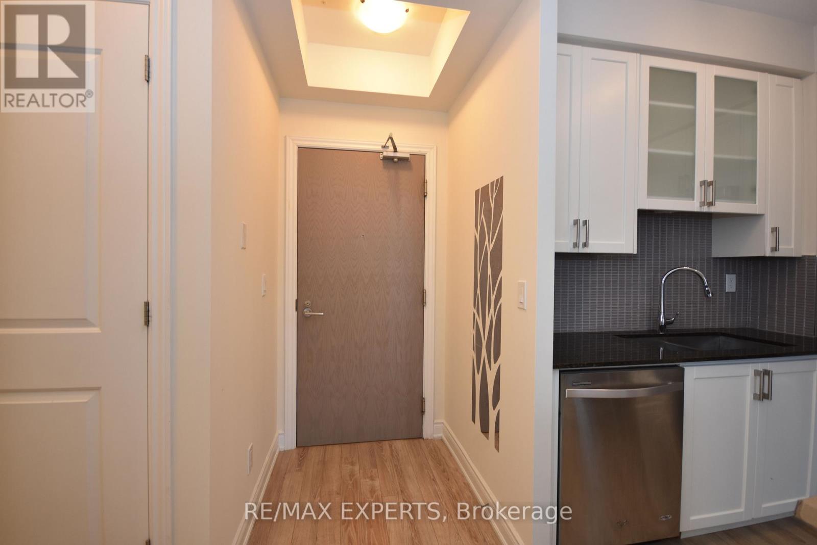 203 - 9090 Yonge Street, Richmond Hill, Ontario  L4C 0Z1 - Photo 6 - N12950112