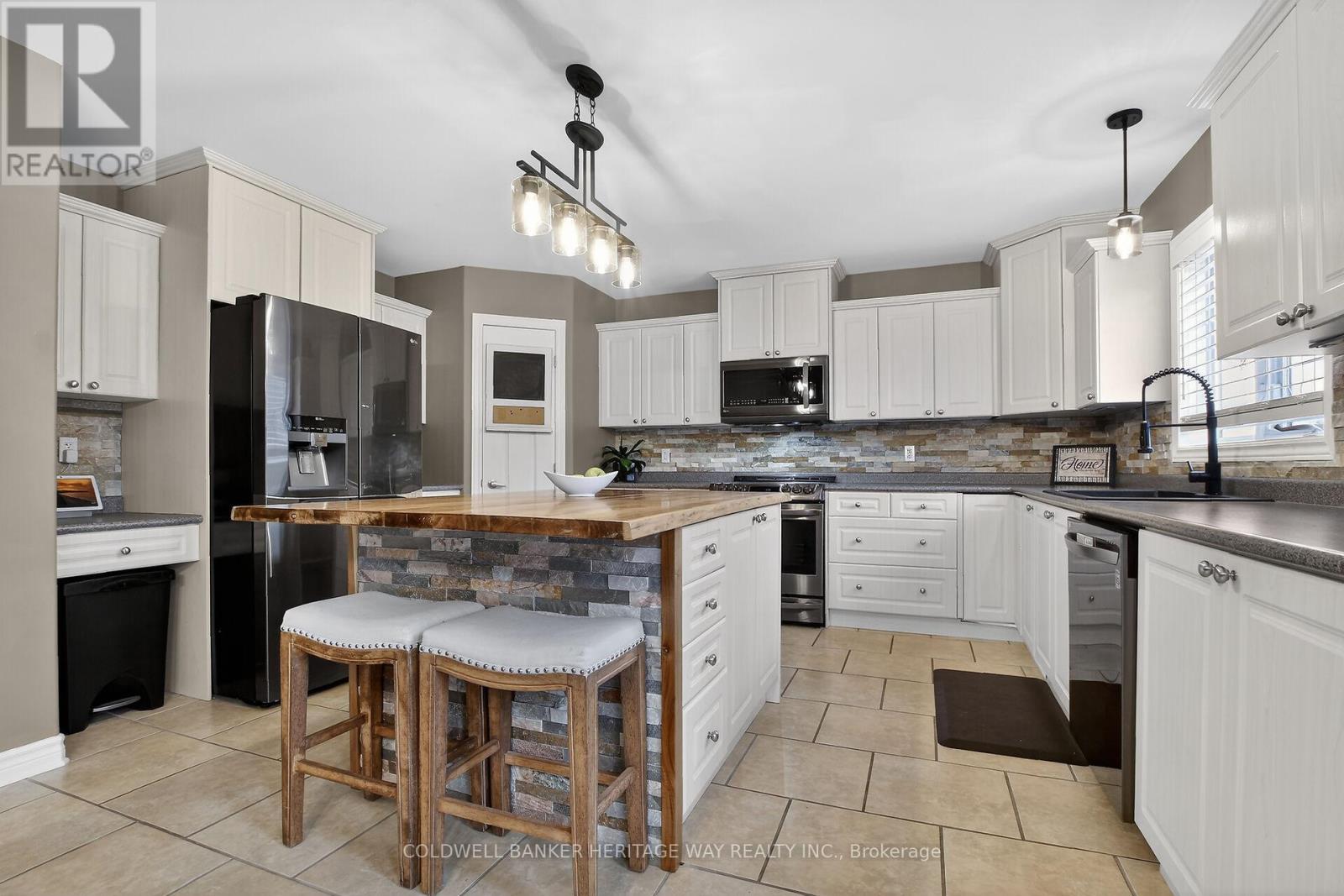 103 Sinclair Avenue, Carleton Place, Ontario  K7C 4V3 - Photo 10 - X12951468