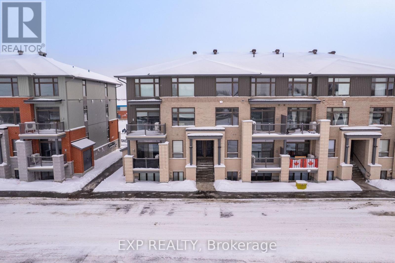 1007 Silhouette Private, Ottawa, Ontario  K2J 4S3 - Photo 2 - X12951596