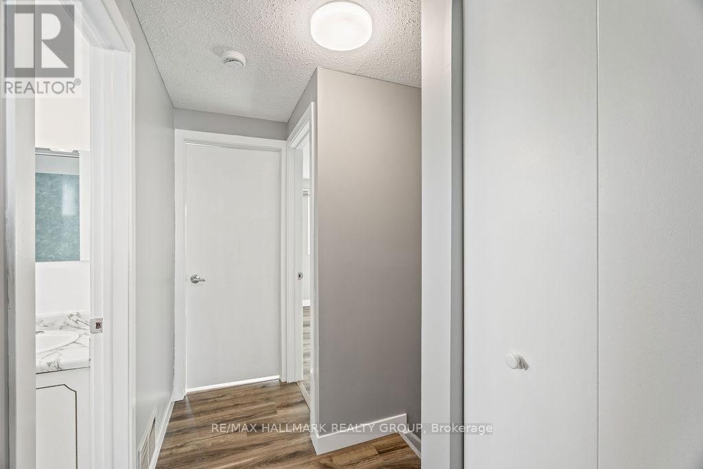 48 - 2276 Orient Park Drive, Ottawa, Ontario  K1B 4Z7 - Photo 21 - X12951600