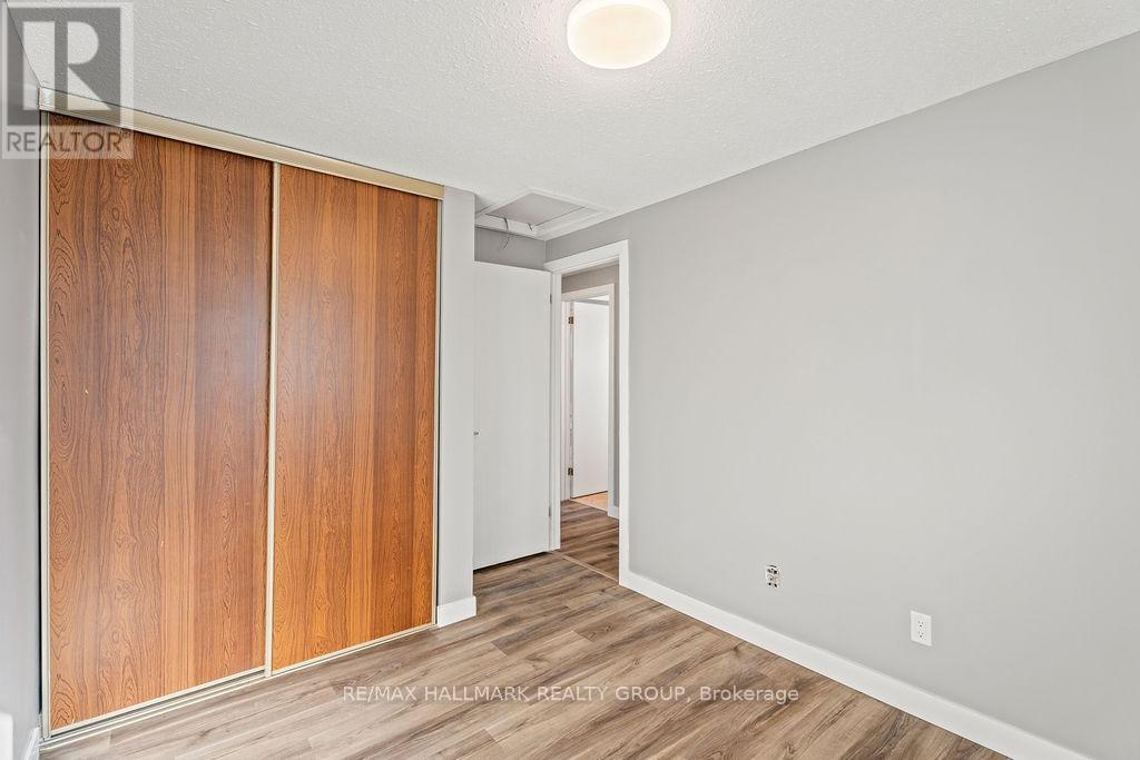 48 - 2276 Orient Park Drive, Ottawa, Ontario  K1B 4Z7 - Photo 29 - X12951600