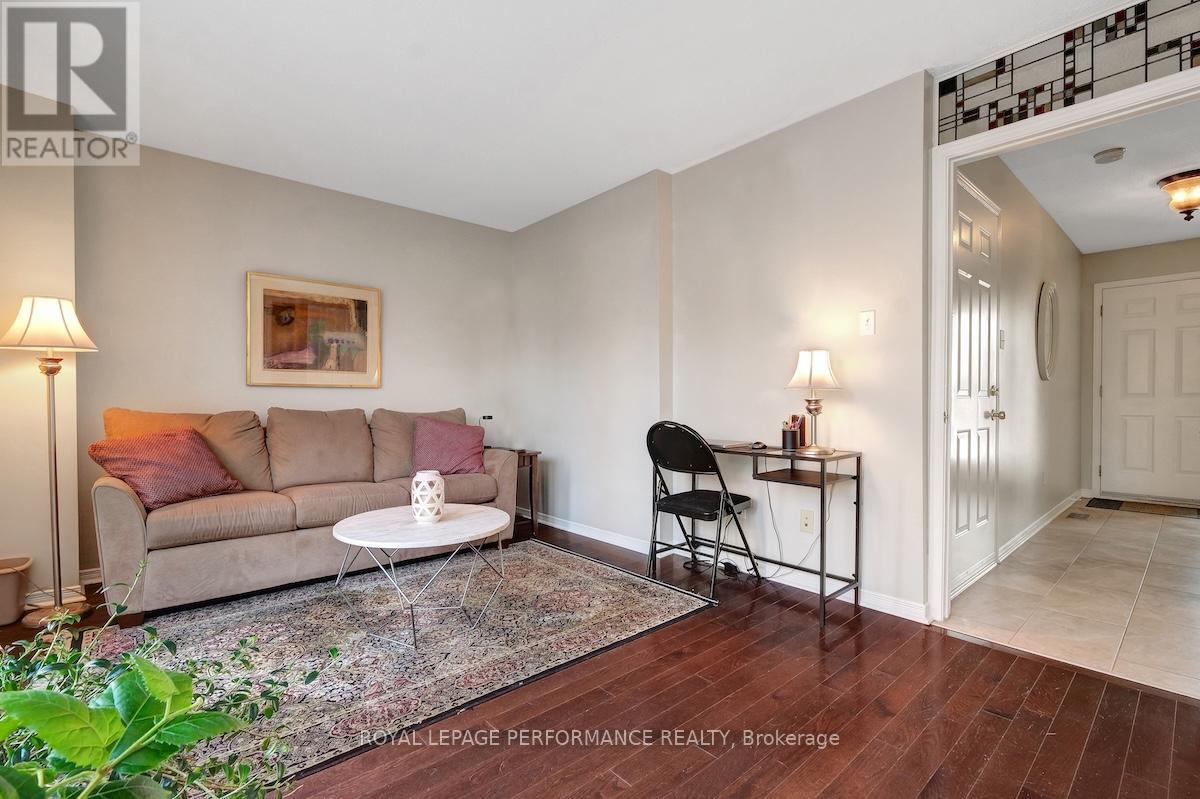 175 Arcola Private, Ottawa, Ontario  K1K 4W9 - Photo 30 - X12951656