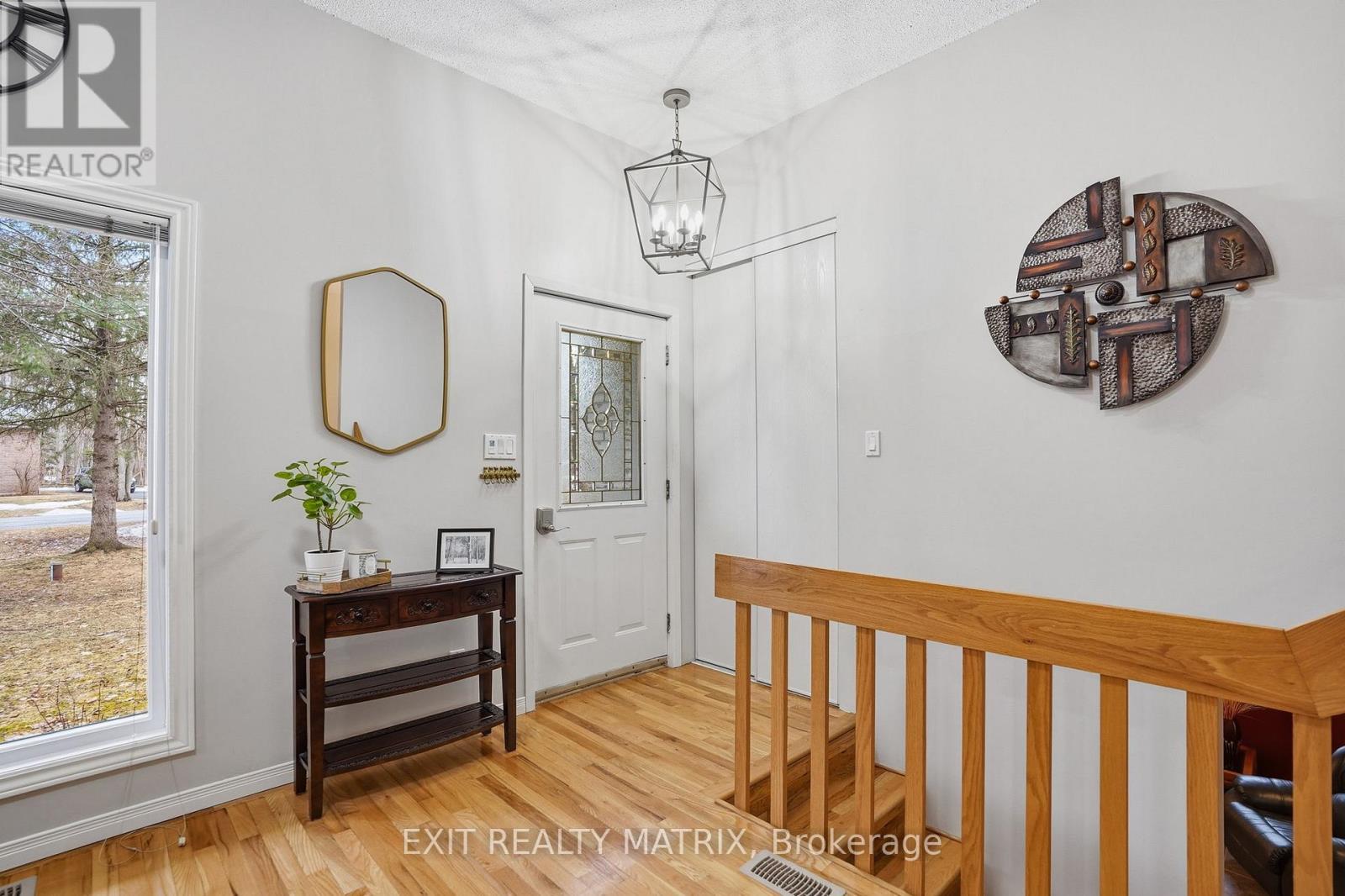 11 Jean Paul Road, The Nation, Ontario  K0A 1M0 - Photo 4 - X12951666