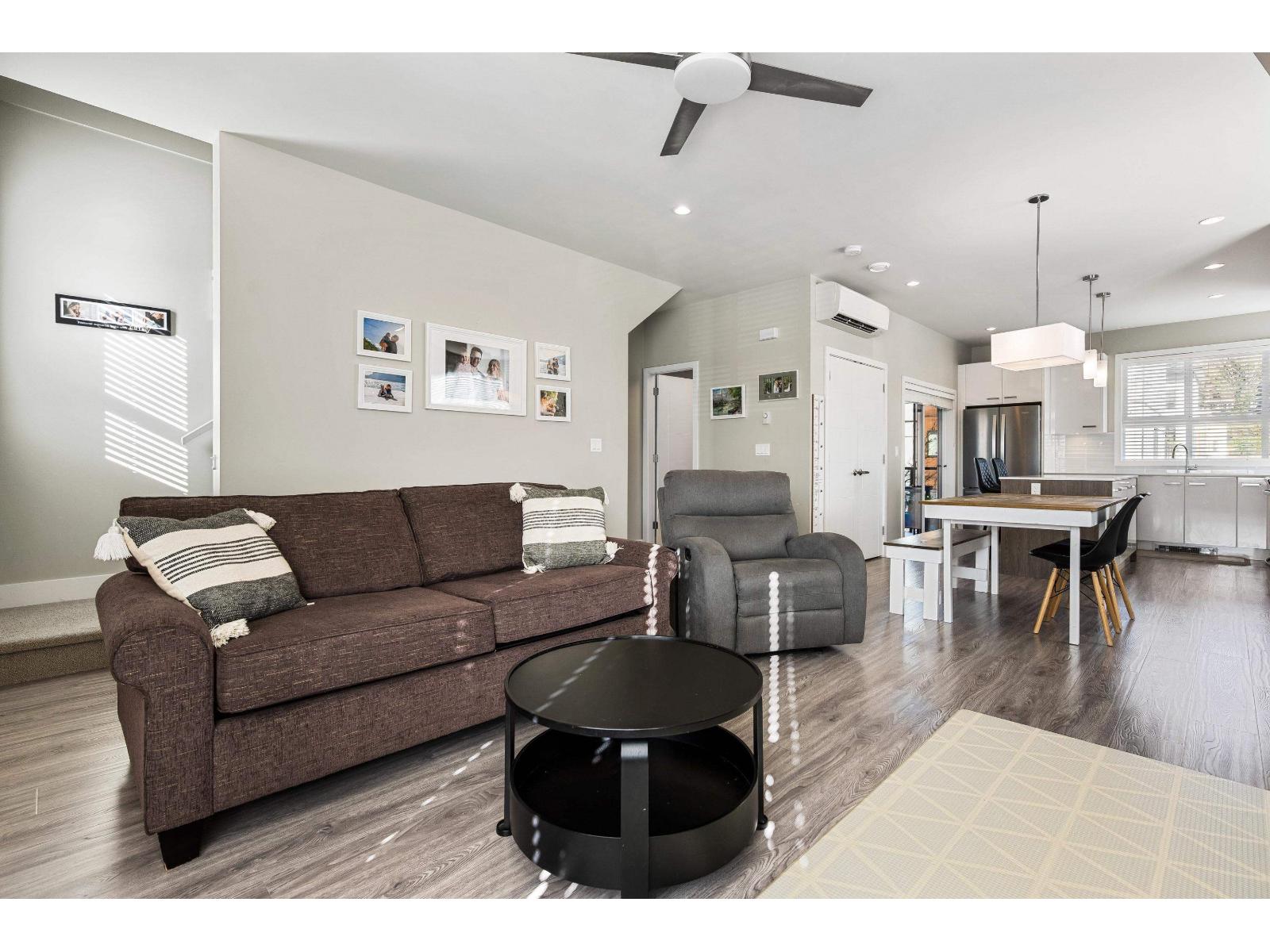 18 1938 North Parallel Road, Abbotsford, British Columbia  V3G 0H1 - Photo 15 - R3105675