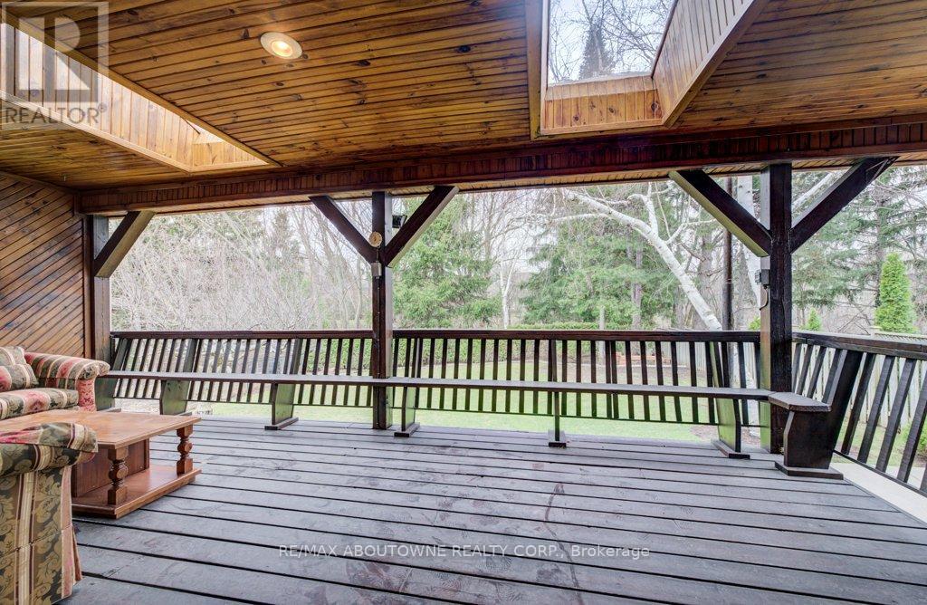 440 Parkridge Crescent, Oakville, Ontario  L6M 1B2 - Photo 24 - W12950592