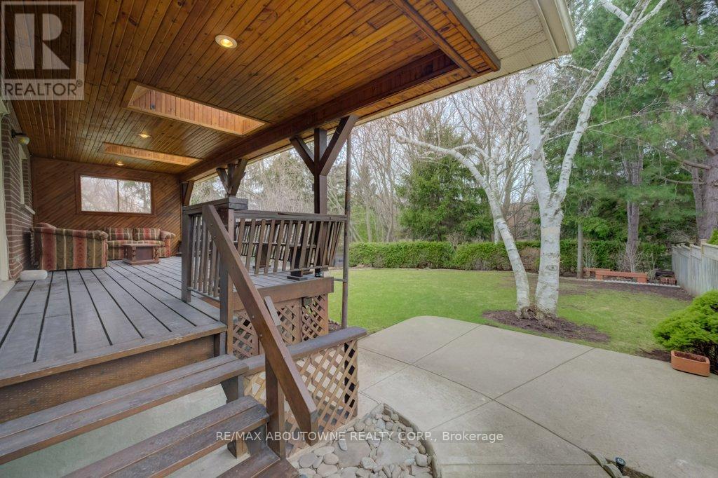 440 Parkridge Crescent, Oakville, Ontario  L6M 1B2 - Photo 25 - W12950592