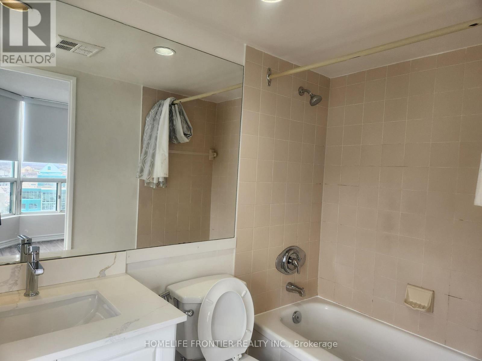 1804 - 4470 Tucana Court, Mississauga, Ontario  L5R 3K8 - Photo 9 - W12951310